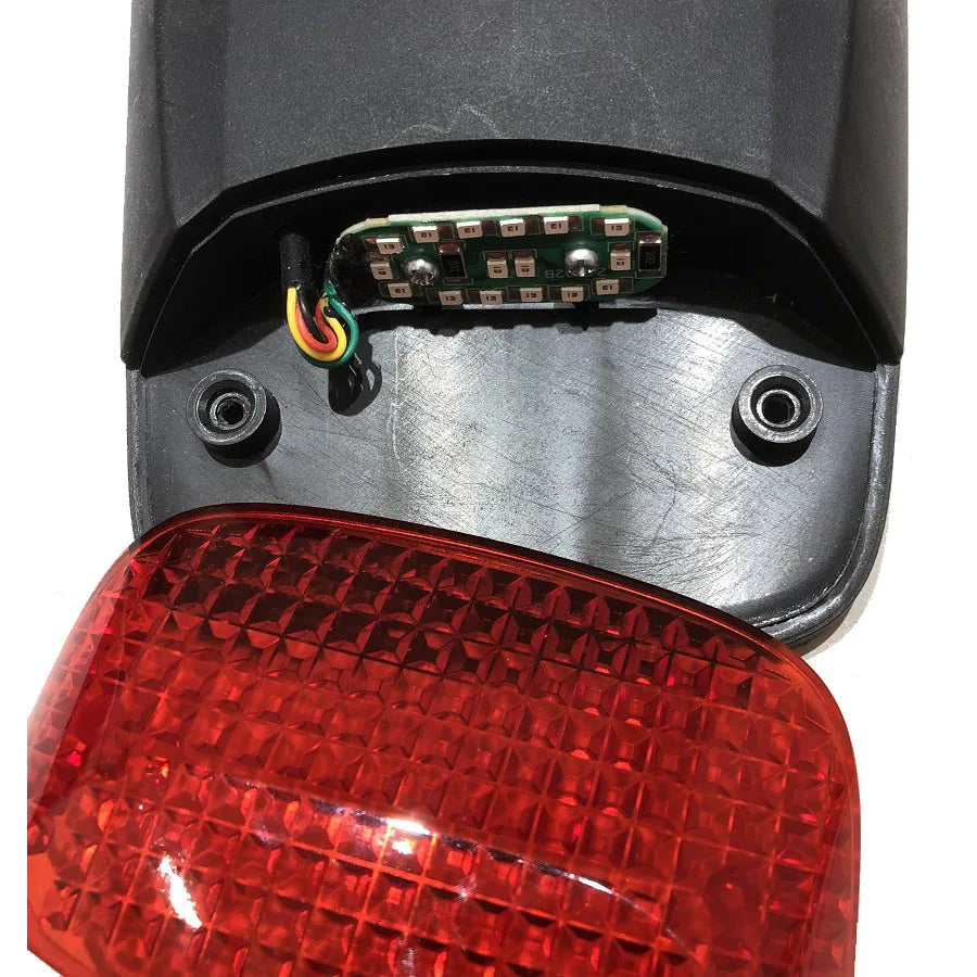 Kaabo Wolf Warrior/King Rear Fender Mudguard Assembly with lights - ERide Hub