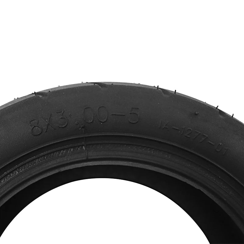 Innova 8x3 Tubeless Tyre