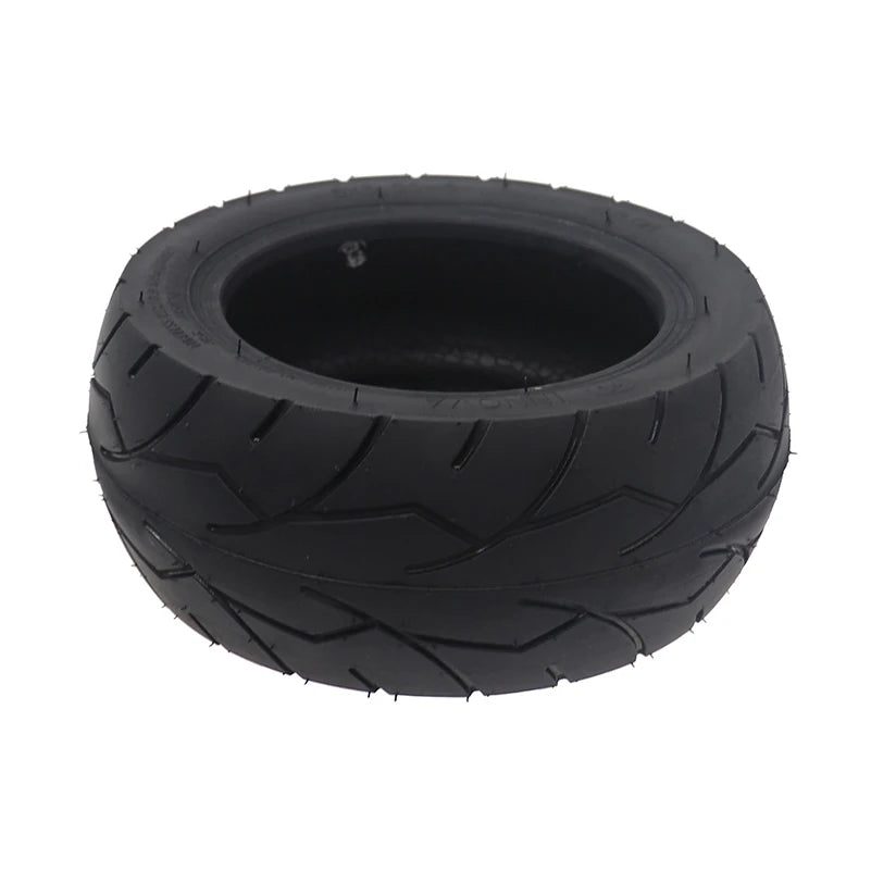 Innova 8x3 Tubeless Tyre