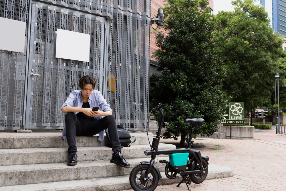 Pros and Cons of Buying a Refurbished E-Scooters in 2026